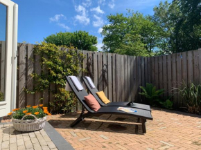  B&B Beach House Texel  Де-Коог